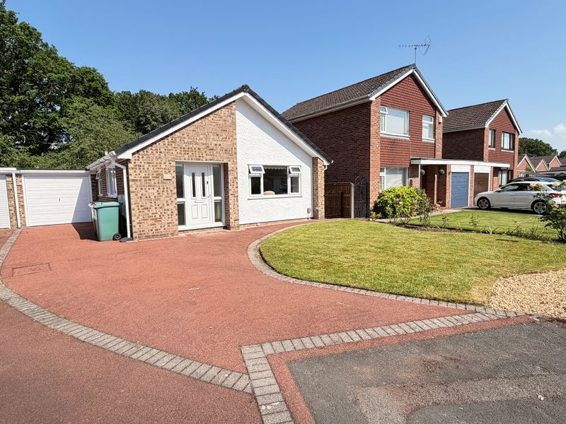 Acacia Drive Great Sutton
